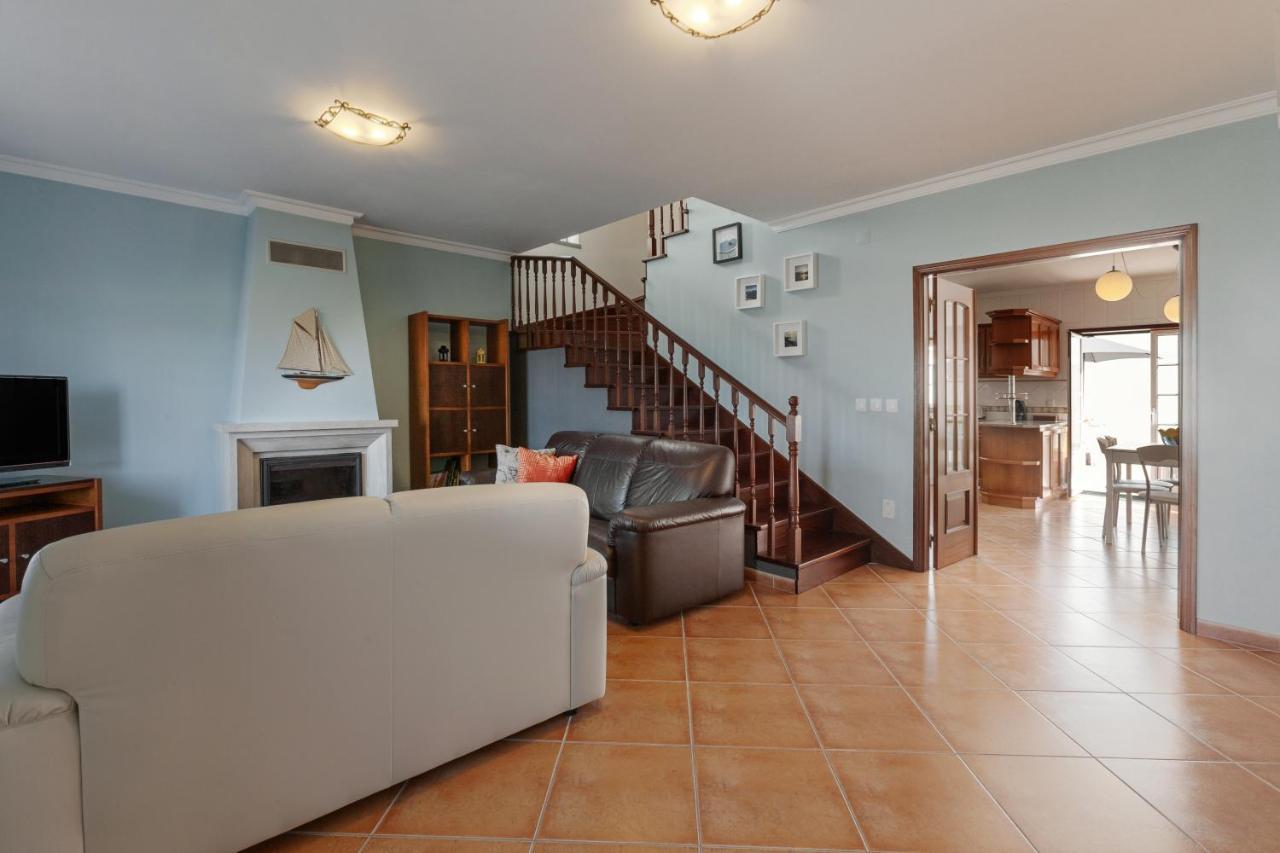 Ocean Breeze Villa Atouguia Da Baleia Bagian luar foto